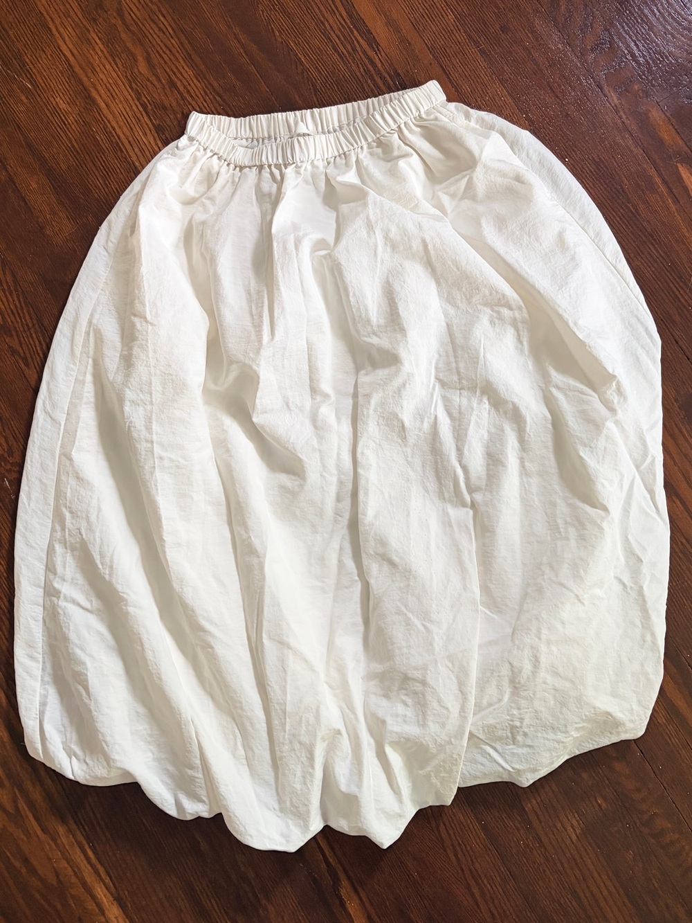 Oak and Fort Bubble Hem Midi Skirt